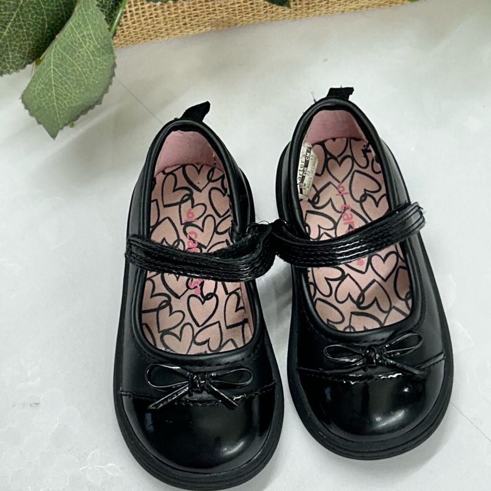 Carter's Black Dress Shoes with Heart Lining